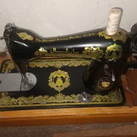 آفتابه مسی وچرخ خیاطی