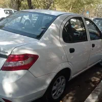 ساینا بسیار تمیز|خودرو سواری و وانت|اصفهان, باغ دریاچه|دیوار