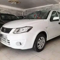 ساینا بی رنگ