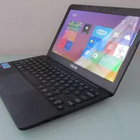 لپ تاپ باریک ایسوس مینی Asus Eee X205 نوت بوک سبک|رایانه همراه|قرچک, |دیوار