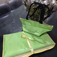 تعدادی وسایل بچه ترک کاملا نو مناسب سیسمونی