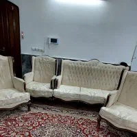 مبلمان نیمه سلطنتی