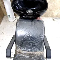 سر شور و وسایل آرایشگاه بفروش می‌رسد درحد