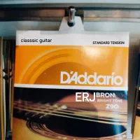 سیم اورجینال گیتار