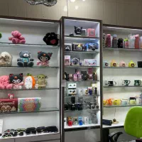 ویترین مغازه کاملا نو