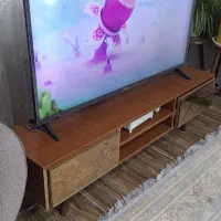 میزتلوزیون وآینه ام دی اف