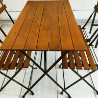 میز و صندلی چوبی