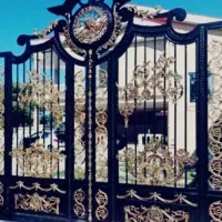 رنگ امیزی ساختمان درب پنجره