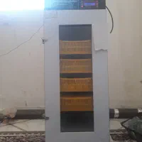 دستگاه جوجه کشی