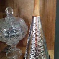 رنده دسته چوبی|ظروف پخت‌وپز|شیراز, خلدبرین|دیوار