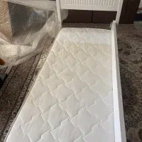 تخت یک نفره و تشک رویال یک نفره (سایز ۲۰۰در ۹۰)|تخت و سرویس خواب|جیرفت, |دیوار
