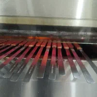 به یک نفرکباب زن ومنقل دارنیازمندیم