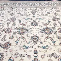 فرش ۷۰۰ شانه زمرد مشهد