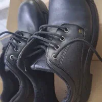 کفش ایمنی|کیف، کفش، کمربند|قم, مصلاء|دیوار