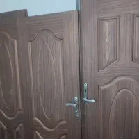 درب چوبی اتاق و سرویس