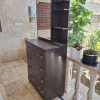 میز دراور و آرایشی چهار کشویی