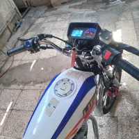 موتور سیکلت ۱۲۵ خشک