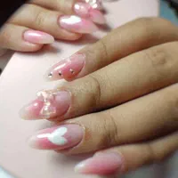 کاشت ناخن و ژلیش بلوار فظیلت