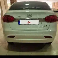 j4 1402|خودرو سواری و وانت|اصفهان, باغ دریاچه|دیوار