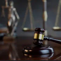 مشاور حقوقی