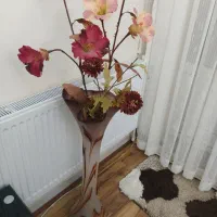 گلدان با گل