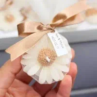 گیفت عقد و عروسی و بله برون