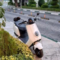 موتور سیکلت برقی niu 2400