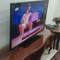 تلویزیون ال ای دی سامسونگ ۴۶ اینچ کم کارکرد و تمیز
