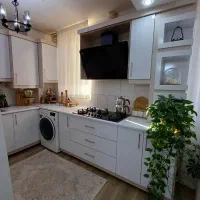 آپارتمان شیک کف پارکت