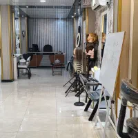 سالن زیبایی واموزشی