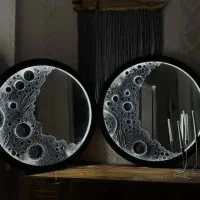 تابلو و آینه ماه