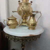 سماور زغالی برنجی همراه پارچ قوری  یک نیم لیتری|سماور، چای‌ساز، قهوه‌ساز|تهران, مهرآباد جنوبی|دیوار
