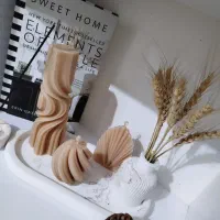 شمع دست ساز معطر