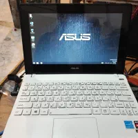 مینی لبتاپ ایسوز