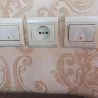 اجرای خدمات برق ساختمان و تعمیرات کلی وجزئی