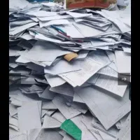 فروش ده تن کاغذ سفید و کتاب