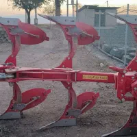 گاو آهن ۳ خیش برگردان اونلو|ماشین‌آلات صنعتی|فرمهین, |دیوار