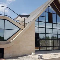 بازسازی و تعمیرات تخصصی ساختمان مسکونی و مدارس