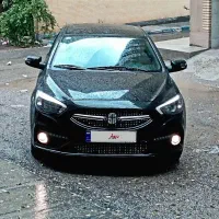 شاهین رنگ مشکی