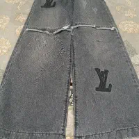 لباس دسته دوم