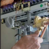 تعمیرات انجام میشود