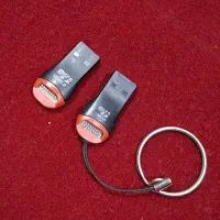 تعدادی کابل شارژ معمولی و اپل و کابل هدفون|لوازم جانبی موبایل و تبلت|رشت, حسین آباد|دیوار