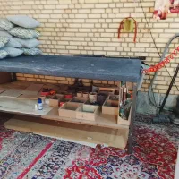 میز کار . میز مدیریت .