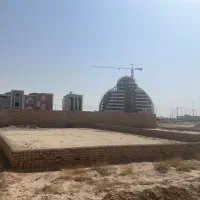 زمین بدر آباد رو ب روی هتل