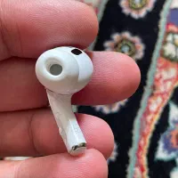 گوش راست ایرپاد پرو ۲ تایپ سی  ظاهرش ایراد داره|لوازم جانبی موبایل و تبلت|تهران, تهرانسر شمالی|دیوار