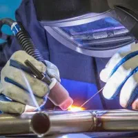 استخدام جوشکار آرگون