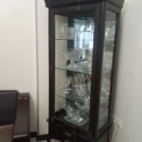 ویترین تمام چوب سالم درحد نو|بوفه، ویترین، کنسول|خاوران, |دیوار