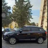 اتومبیل جک S5