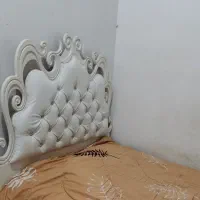 تخت خواب تک نفره|تخت و سرویس خواب|صومعه‌سرا, |دیوار