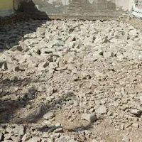 تخریب ساختمان و سنگ چینی